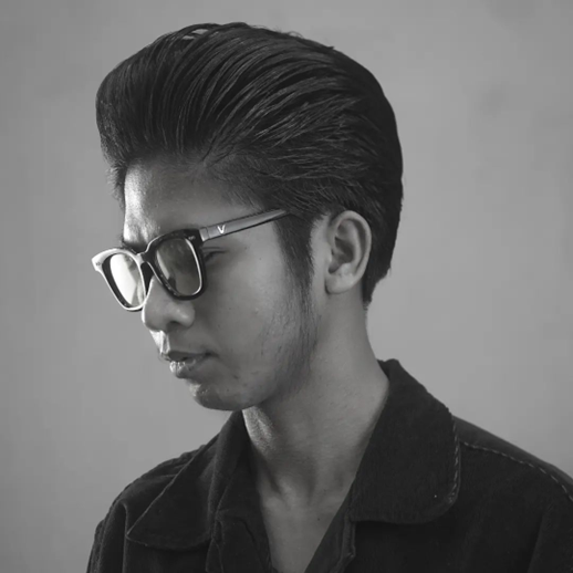 The Pompadour hairstyle 
