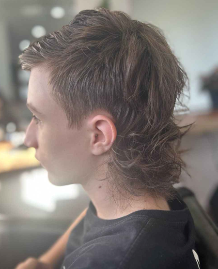 Long Asian Mullet hairstyle 