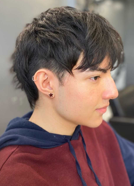 Short and Textured hairstyle 