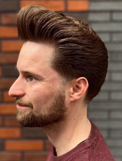 Textured Pomp hairstyle